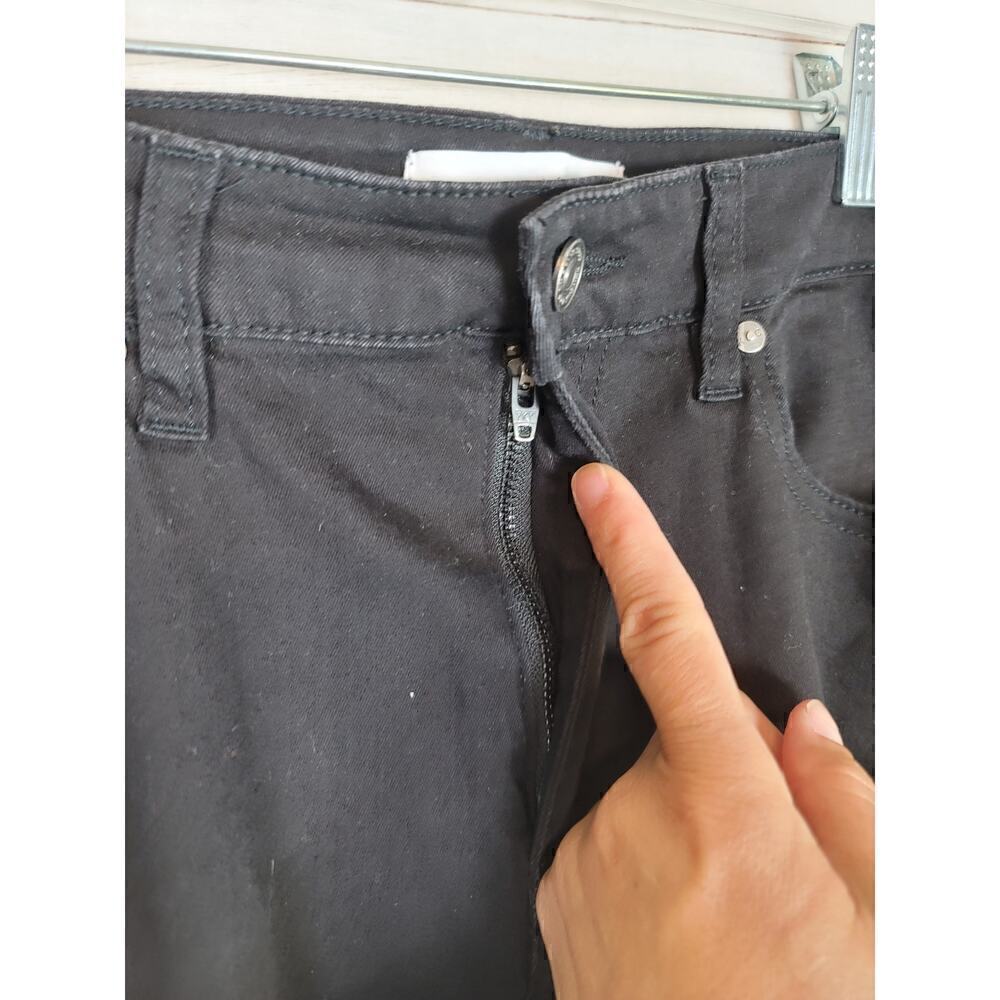 Kancan Shark Bite Raw Hem Button Front Jeans In B… - image 4